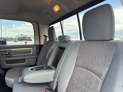 2017 RAM 1500 Big Horn 4x4 Crew Cab 5'7" Box