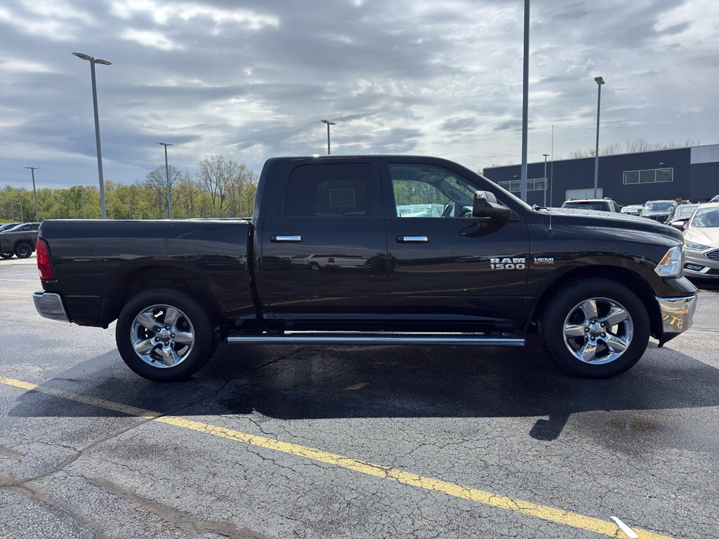 2017 RAM 1500 Big Horn 4x4 Crew Cab 5'7" Box