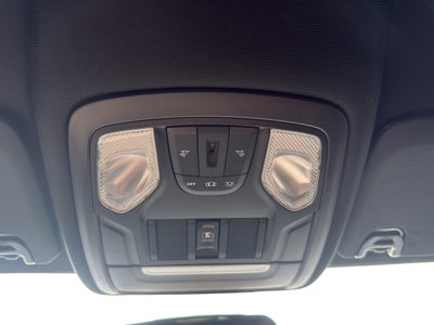 2021 RAM 2500 Tradesman 4x4 Crew Cab 6'4" Box