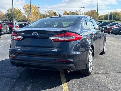 2020 Ford Fusion SE FWD