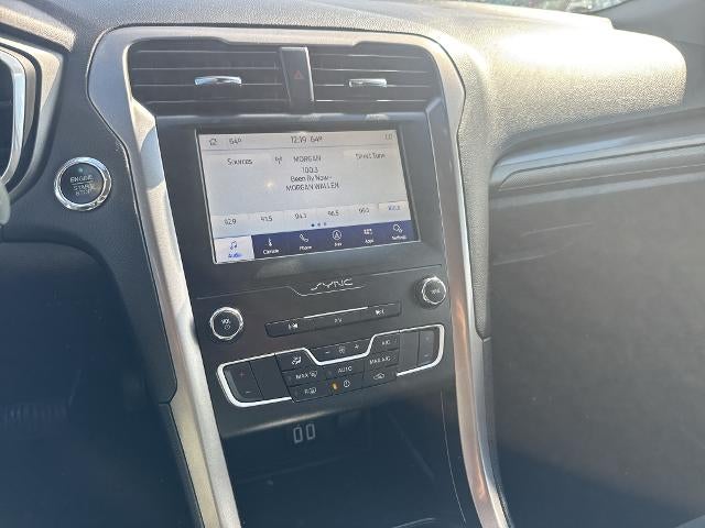 2020 Ford Fusion SE FWD