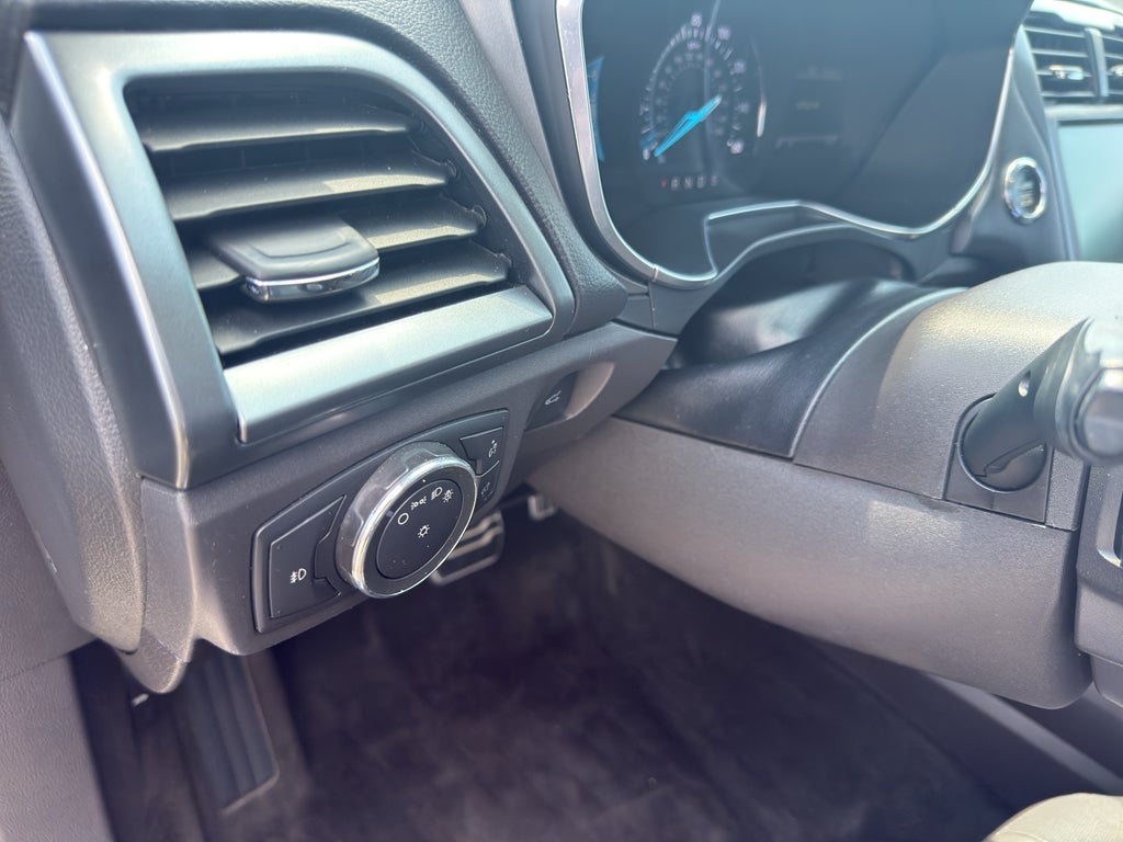2016 Ford Fusion 4dr Sdn Titanium FWD