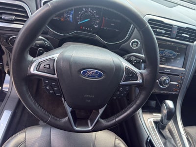 2016 Ford Fusion 4dr Sdn Titanium FWD