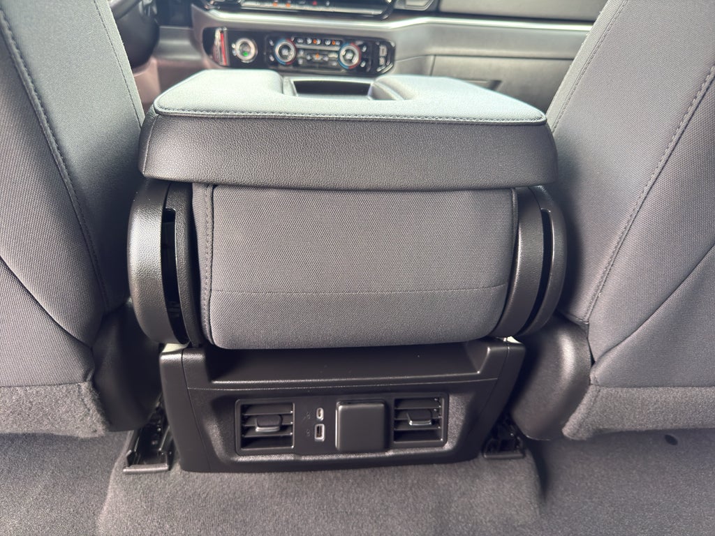 2022 Chevrolet Silverado 1500 Crew Cab Short Box 4-Wheel Drive LT 2FL