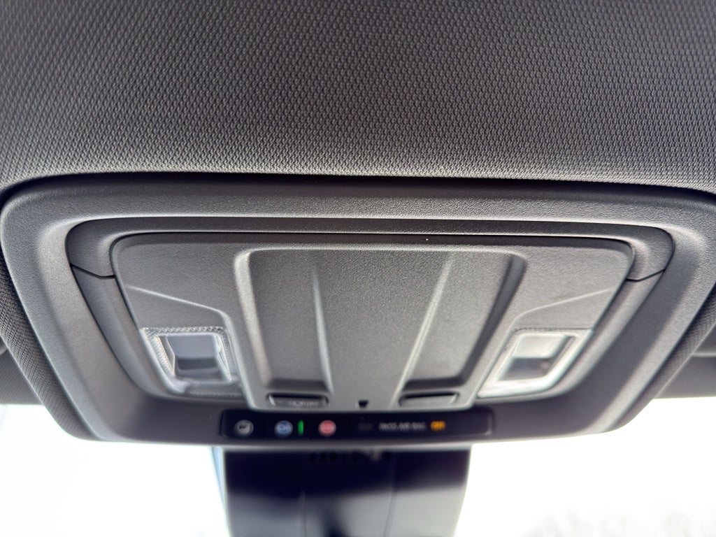 2024 Chevrolet Silverado 1500 Crew Cab Short Box 4-Wheel Drive LT 2FL