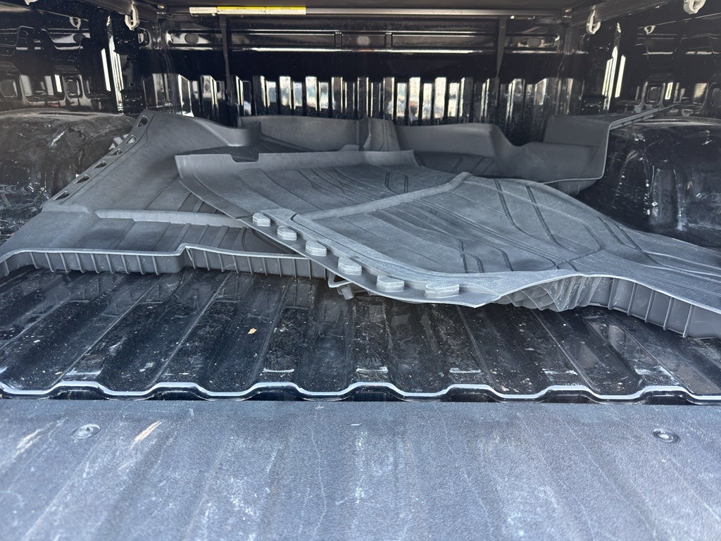 2024 Chevrolet Silverado 1500 Crew Cab Short Box 4-Wheel Drive LT 2FL