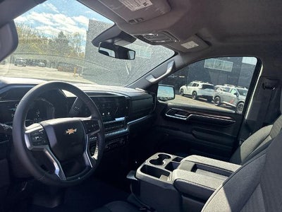 2023 Chevrolet Silverado 1500 Crew Cab Short Box 4-Wheel Drive LT 1LT