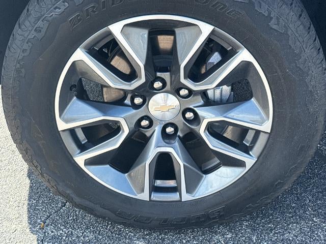 2023 Chevrolet Silverado 1500 Crew Cab Short Box 4-Wheel Drive LT 1LT