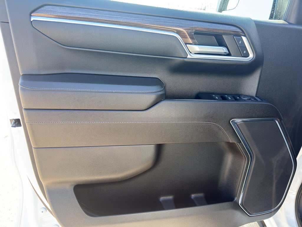 2023 Chevrolet Silverado 1500 Crew Cab Short Box 4-Wheel Drive LT Trail Boss