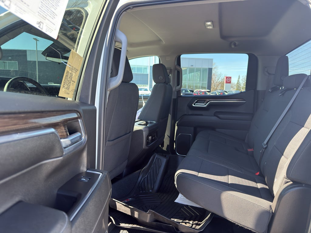 2023 Chevrolet Silverado 1500 Crew Cab Short Box 4-Wheel Drive LT Trail Boss