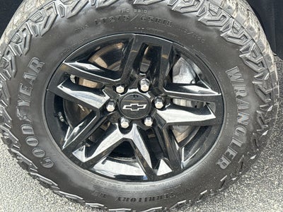 2024 Chevrolet Silverado 1500 Crew Cab Short Box 4-Wheel Drive LT Trail Boss