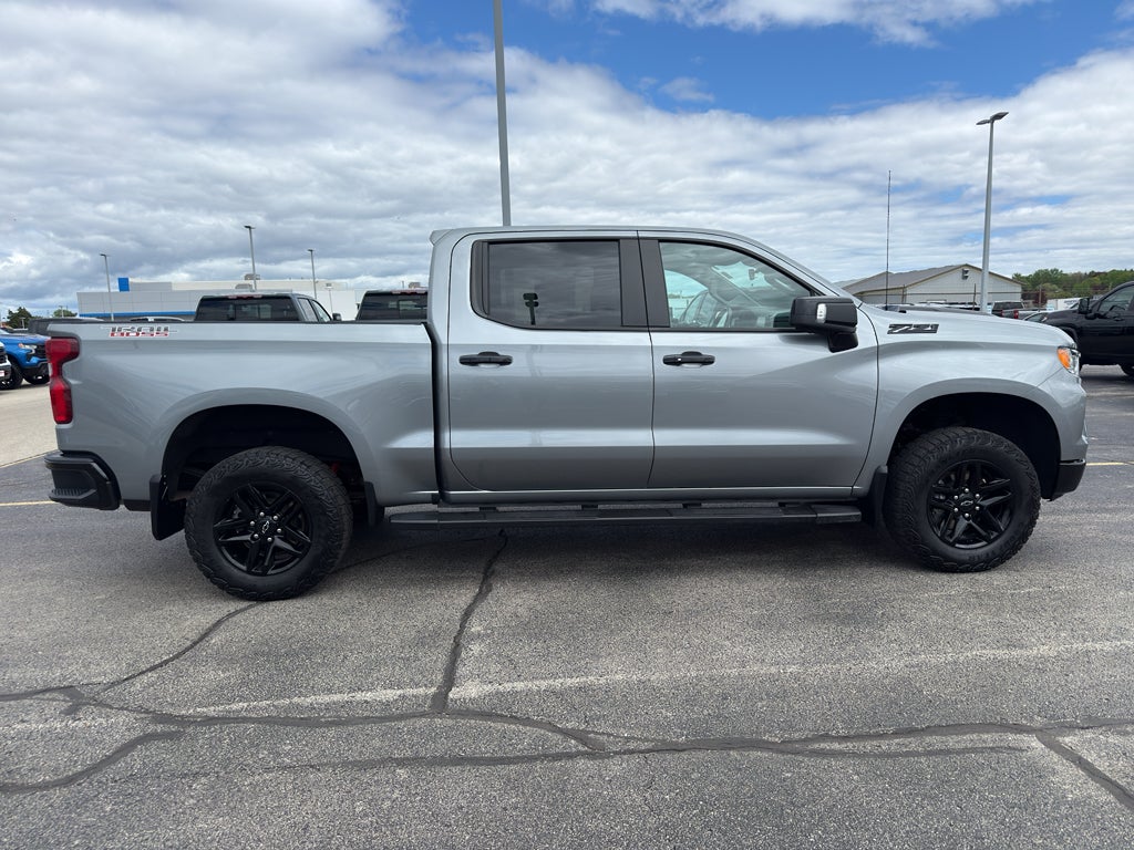 2024 Chevrolet Silverado 1500 Crew Cab Short Box 4-Wheel Drive LT Trail Boss