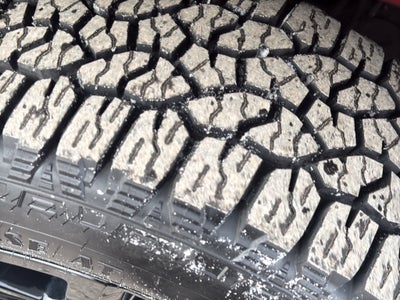 2022 Chevrolet Silverado 1500 Crew Cab Short Box 4-Wheel Drive LT Trail Boss