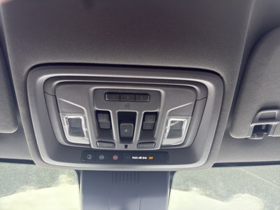 2022 Chevrolet Silverado 1500 Crew Cab Short Box 4-Wheel Drive LT Trail Boss