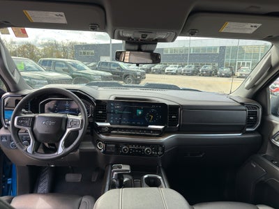 2023 Chevrolet Silverado 1500 Crew Cab Short Box 4-Wheel Drive LT Trail Boss