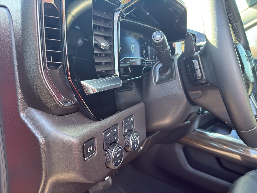 2024 Chevrolet Silverado 1500 Crew Cab Short Box 4-Wheel Drive LT Trail Boss