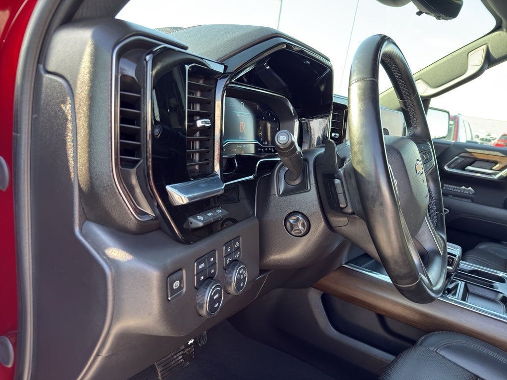 2024 Chevrolet Silverado 1500 Crew Cab Short Box 4-Wheel Drive High Country