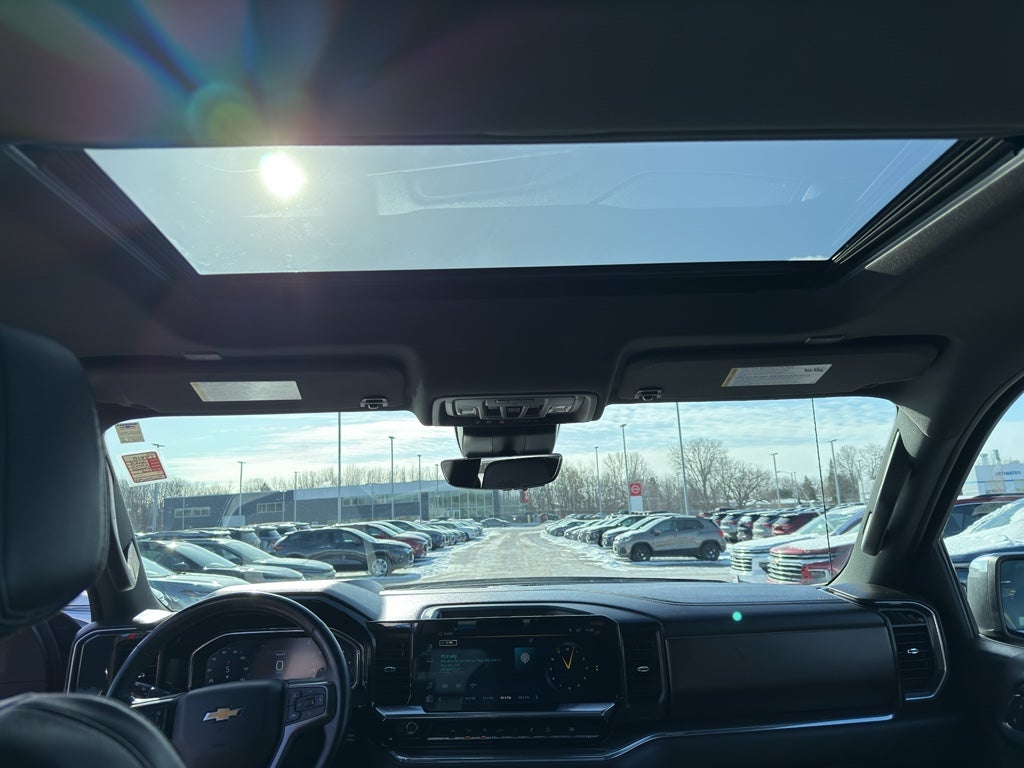 2024 Chevrolet Silverado 1500 Crew Cab Short Box 4-Wheel Drive High Country