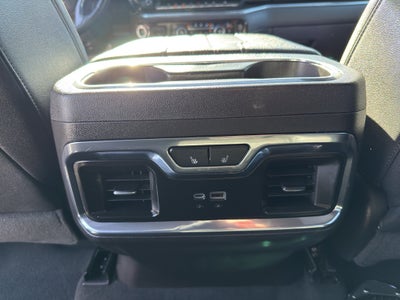 2024 Chevrolet Silverado 1500 Crew Cab Short Box 4-Wheel Drive High Country