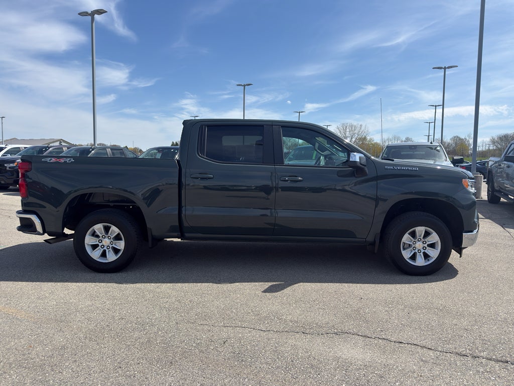 2025 Chevrolet Silverado 1500 Crew Cab Short Box 4-Wheel Drive LT 1LT