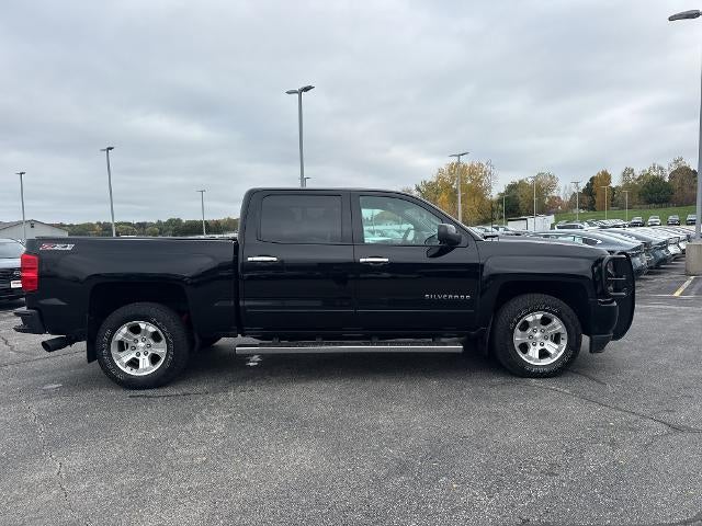 2017 Chevrolet Silverado 1500 Crew Cab Short Box 4-Wheel Drive LT Z71