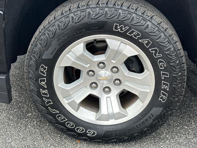 2017 Chevrolet Silverado 1500 Crew Cab Short Box 4-Wheel Drive LT Z71
