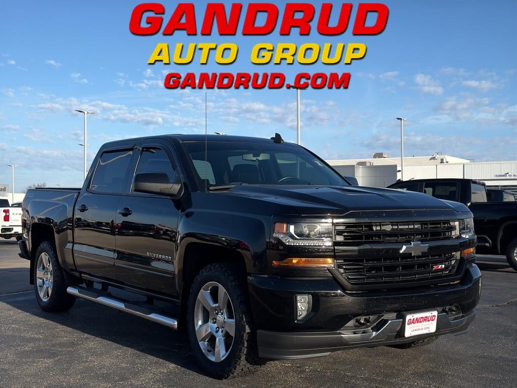 2017 Chevrolet Silverado 1500 Crew Cab Short Box 4-Wheel Drive LT Z71