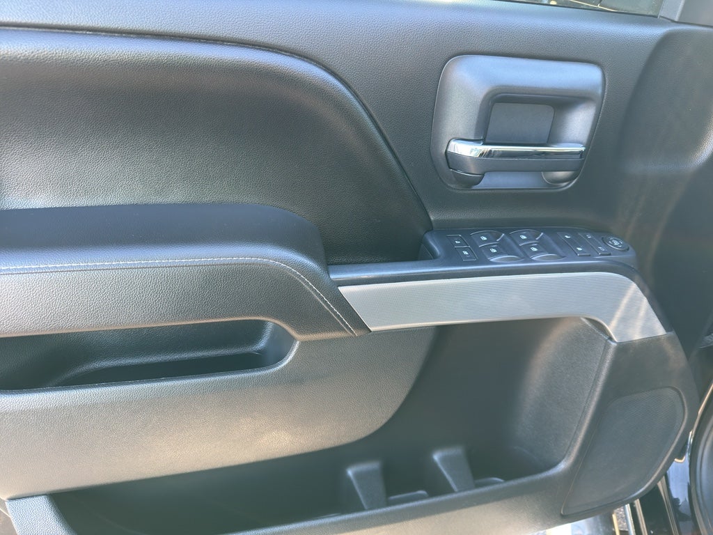 2017 Chevrolet Silverado 1500 Crew Cab Short Box 4-Wheel Drive LT Z71