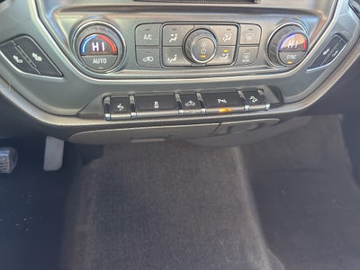 2017 Chevrolet Silverado 1500 Crew Cab Short Box 4-Wheel Drive LT Z71