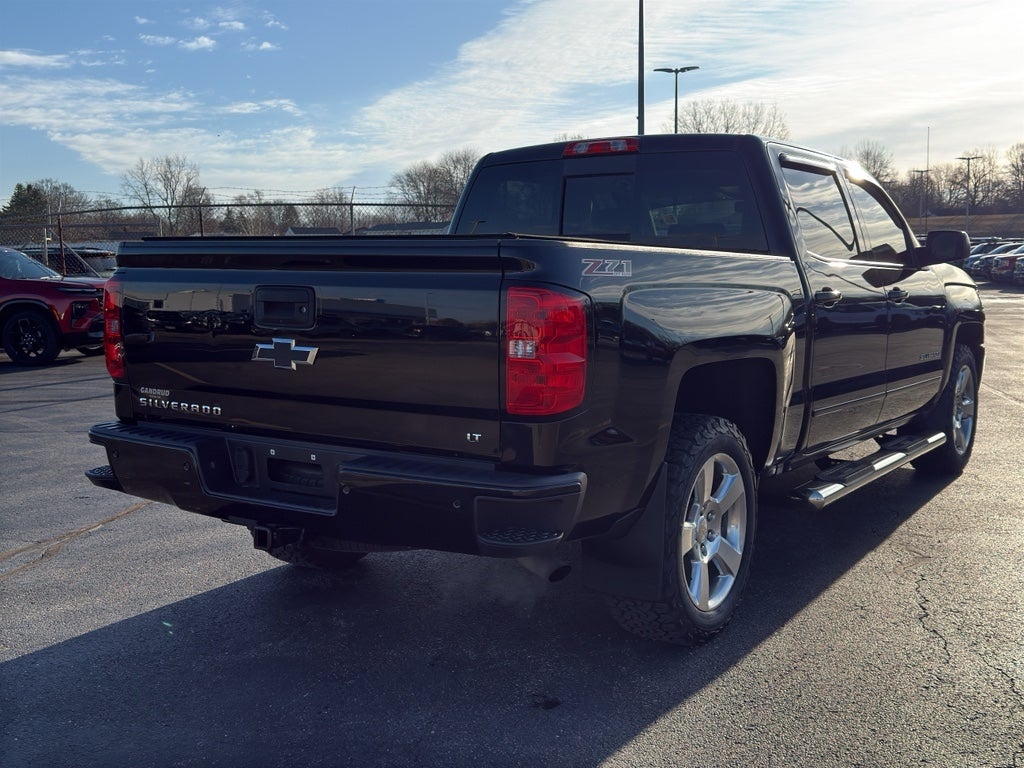 2017 Chevrolet Silverado 1500 Crew Cab Short Box 4-Wheel Drive LT Z71