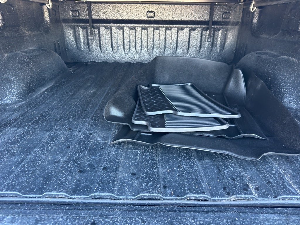 2017 Chevrolet Silverado 1500 Crew Cab Short Box 4-Wheel Drive LT Z71