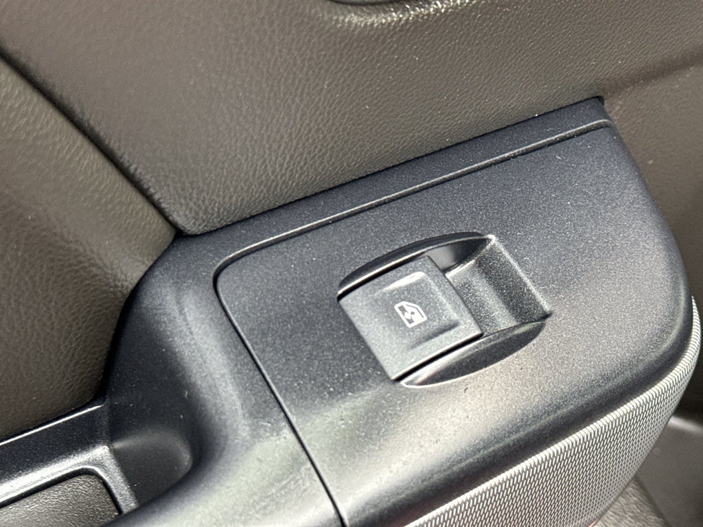 2018 Chevrolet Silverado 1500 Crew Cab Short Box 4-Wheel Drive LT Z71