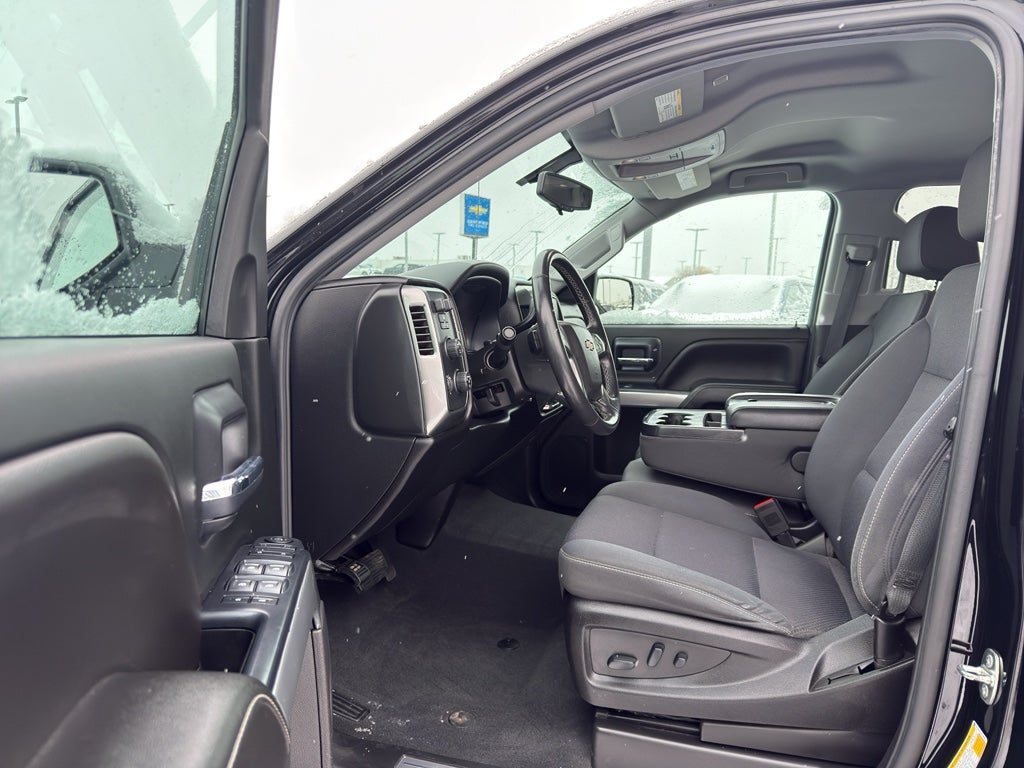 2018 Chevrolet Silverado 1500 Crew Cab Standard Box 4-Wheel Drive LT Z71