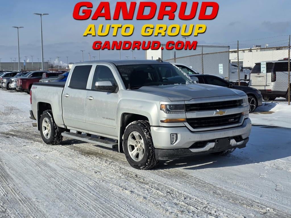 2017 Chevrolet Silverado 1500 Crew Cab Short Box 4-Wheel Drive LT Z71