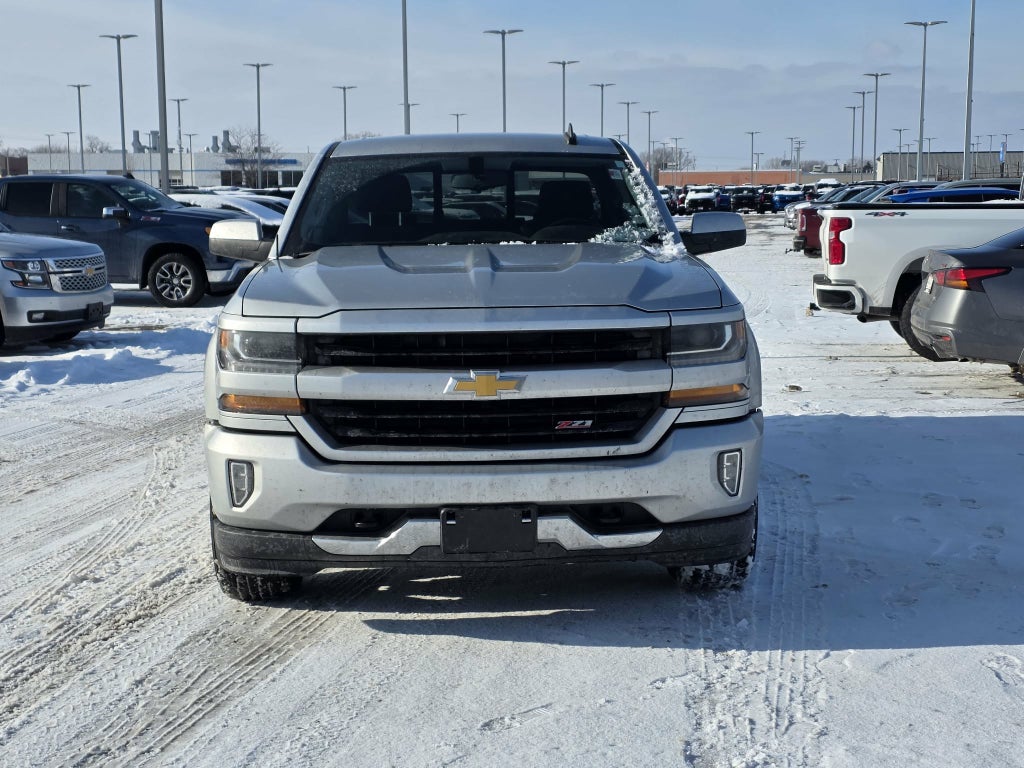 2017 Chevrolet Silverado 1500 Crew Cab Short Box 4-Wheel Drive LT Z71