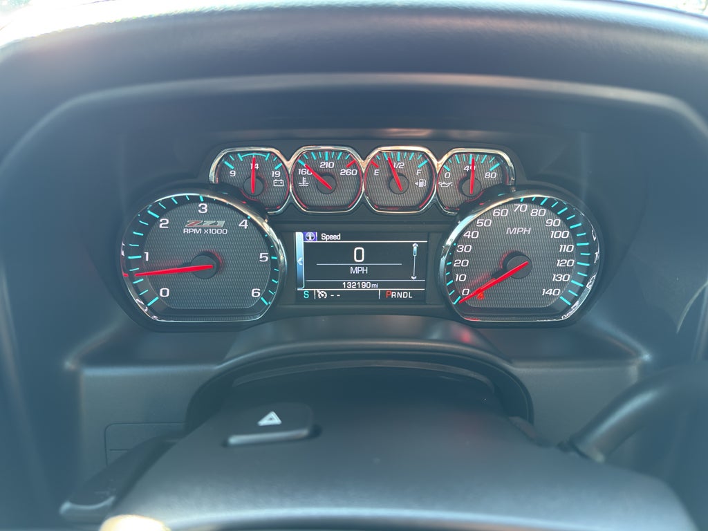 2017 Chevrolet Silverado 1500 Crew Cab Short Box 4-Wheel Drive LTZ Z71