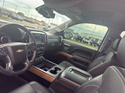 2017 Chevrolet Silverado 1500 Crew Cab Short Box 4-Wheel Drive LTZ