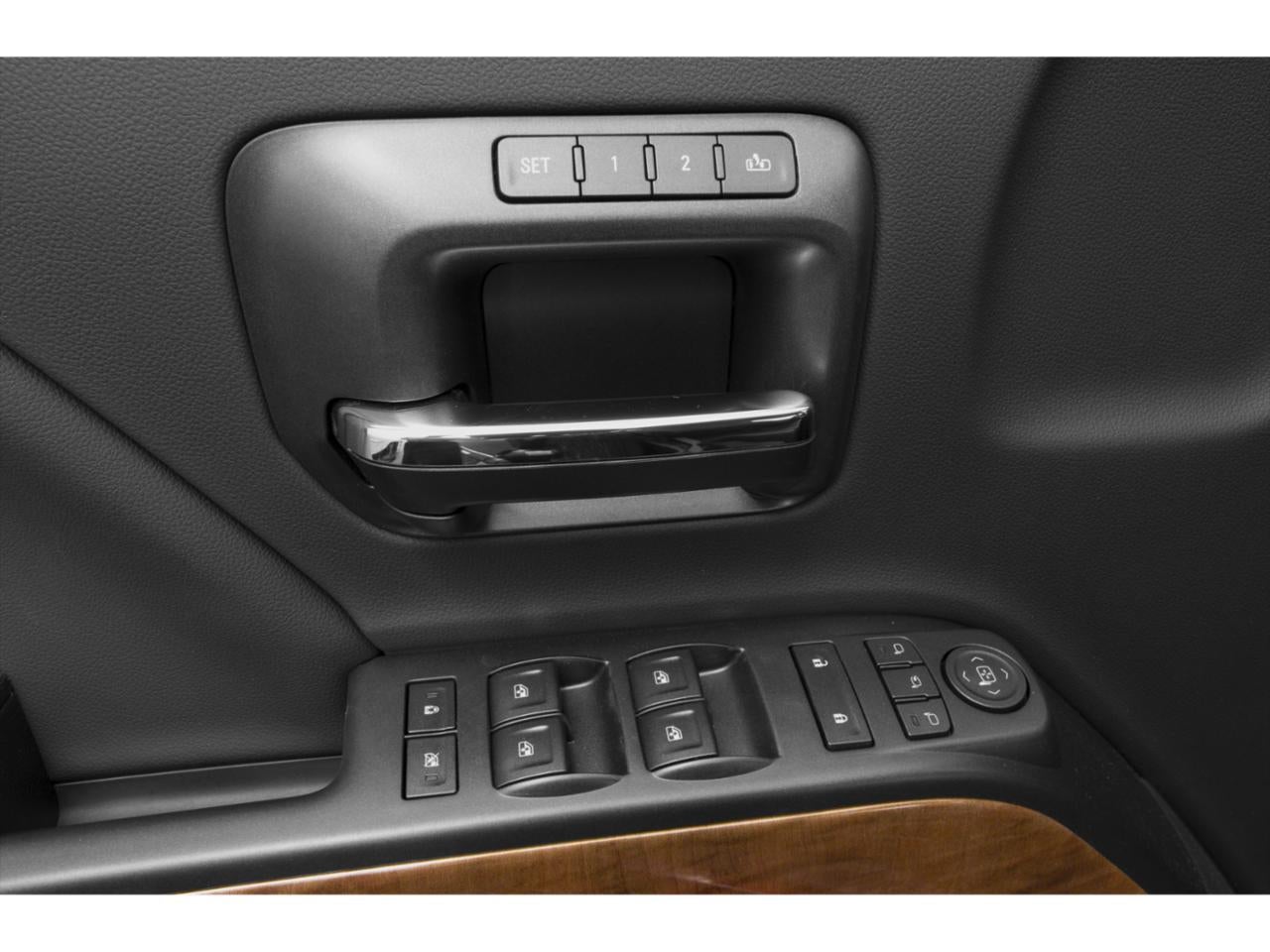 2015 Chevrolet Silverado 1500 Crew Cab Standard Box 4-Wheel Drive High Country