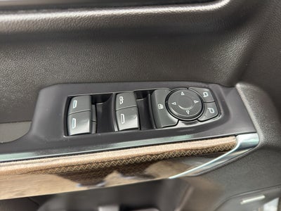 2020 Chevrolet Silverado 1500 Crew Cab Short Box 4-Wheel Drive RST