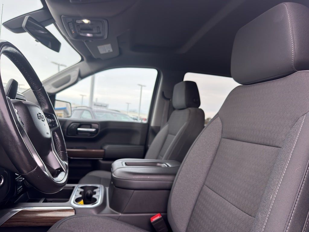 2020 Chevrolet Silverado 1500 Crew Cab Short Box 4-Wheel Drive RST