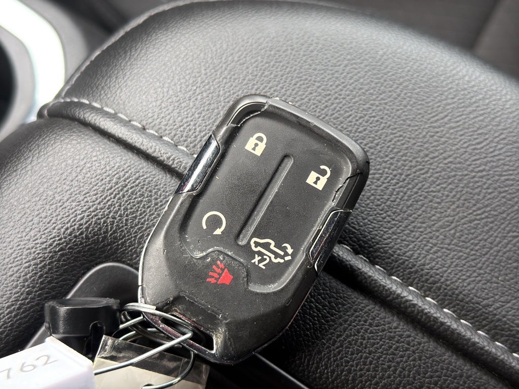 2020 Chevrolet Silverado 1500 Crew Cab Short Box 4-Wheel Drive RST