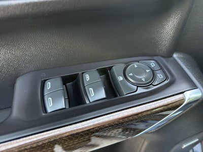 2019 Chevrolet Silverado 1500 Crew Cab Short Box 4-Wheel Drive RST