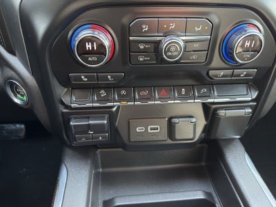 2019 Chevrolet Silverado 1500 Crew Cab Short Box 4-Wheel Drive RST