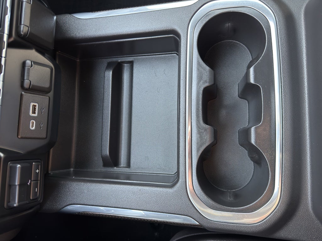 2019 Chevrolet Silverado 1500 Crew Cab Short Box 4-Wheel Drive RST