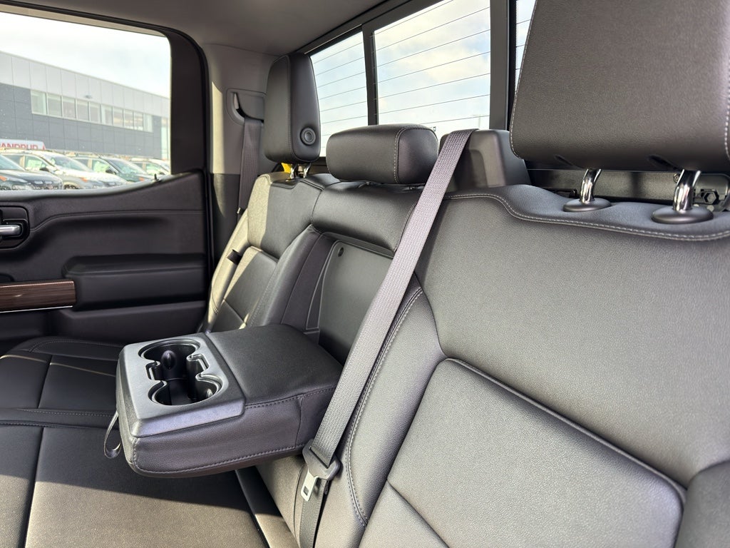 2019 Chevrolet Silverado 1500 Crew Cab Short Box 4-Wheel Drive RST