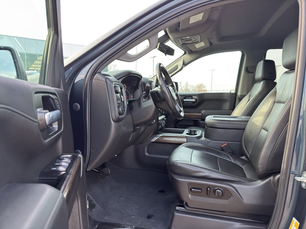 2020 Chevrolet Silverado 1500 Crew Cab Short Box 4-Wheel Drive RST