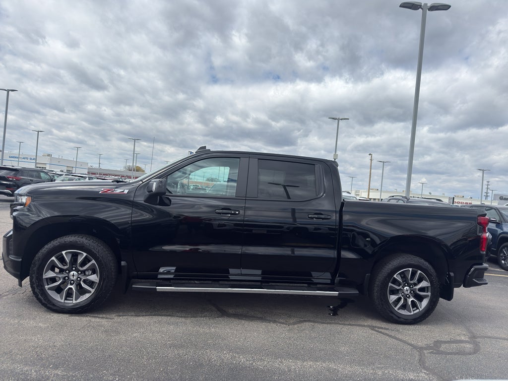 2021 Chevrolet Silverado 1500 Crew Cab Short Box 4-Wheel Drive RST