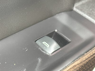 2021 Chevrolet Silverado 1500 Crew Cab Standard Box 4-Wheel Drive RST