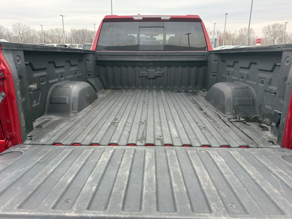 2021 Chevrolet Silverado 1500 Crew Cab Standard Box 4-Wheel Drive RST