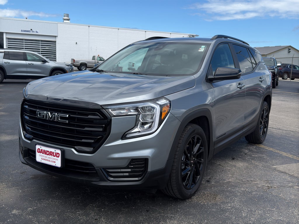 2024 GMC Terrain FWD 4dr SLE